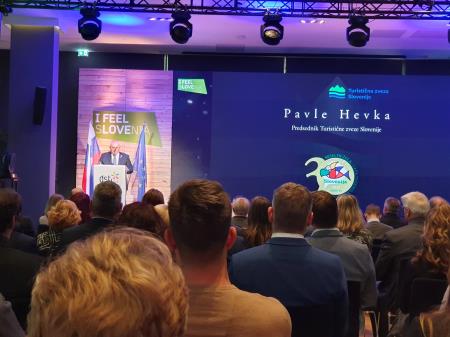 Moja dežela 2 (Foto Urška Ogrinc)